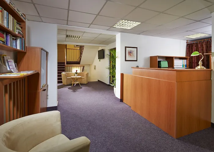 ホテル Devin マリアーンスケー・ラーズニェ