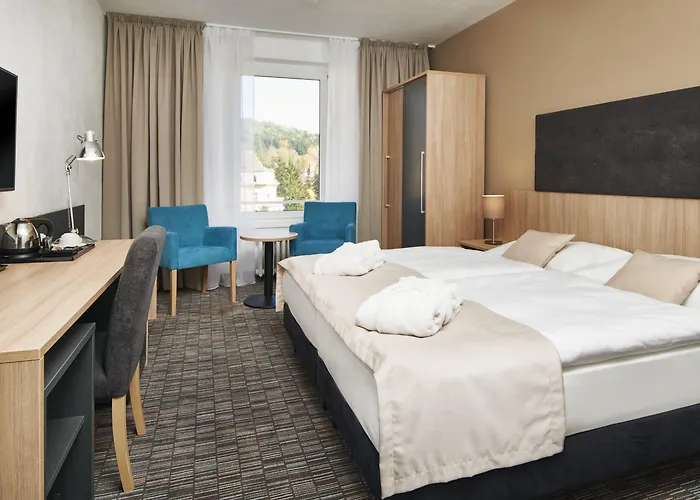 Devin 4* マリアーンスケー・ラーズニェ